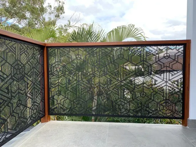 The same Cube design across the deck, with the treetops behind.