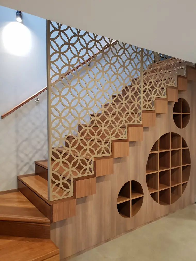Seville under the stairs, stepped to follow each tread.