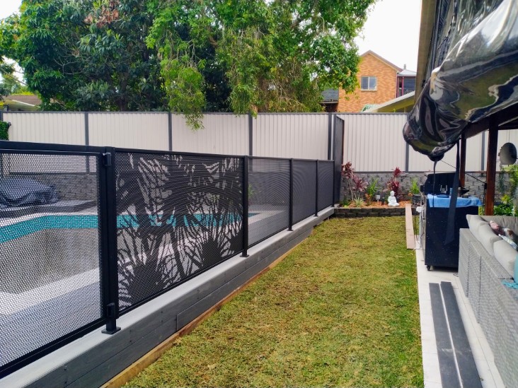 Pandanus Perf in Textured Black-QLD - Queensland